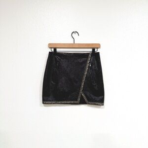 NWT deadstock vintage 2000s bebe Black Mini Skirt with Silver Accents